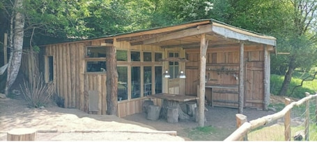 Exterior. Waterside cabin in the Corrézienne countryside