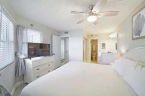 1 bedroom, travel cot, WiFi, bed sheets