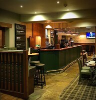 Bar (en el alojamiento)