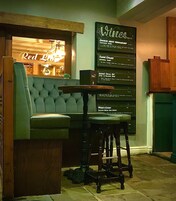 Bar (en el alojamiento)