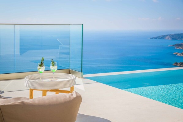 Pool - Villa Sorian Prasino (Vlachata)