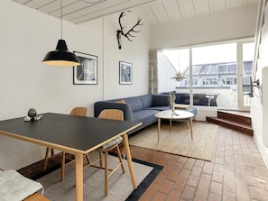 Apartment | Dining - 4 Person Holiday Home in Brovst (Brovst)