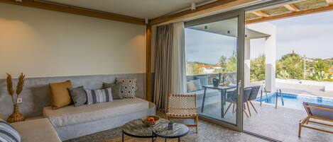 Deluxe Suite, 1 Bedroom, Private Pool