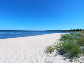 House | Beach - 6 Person Holiday Home in Allinge (Gudhjem)