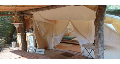 Large furnished tent in the heart of nature