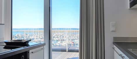 Apartment | Eigene Küche | Kühlschrank