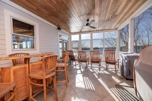 Dining - The Pinnacle | Spacious Waterfront Estate |3+ acres (Bracey)