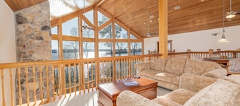 The Pinnacle | Spacious Waterfront Estate |3+ acres