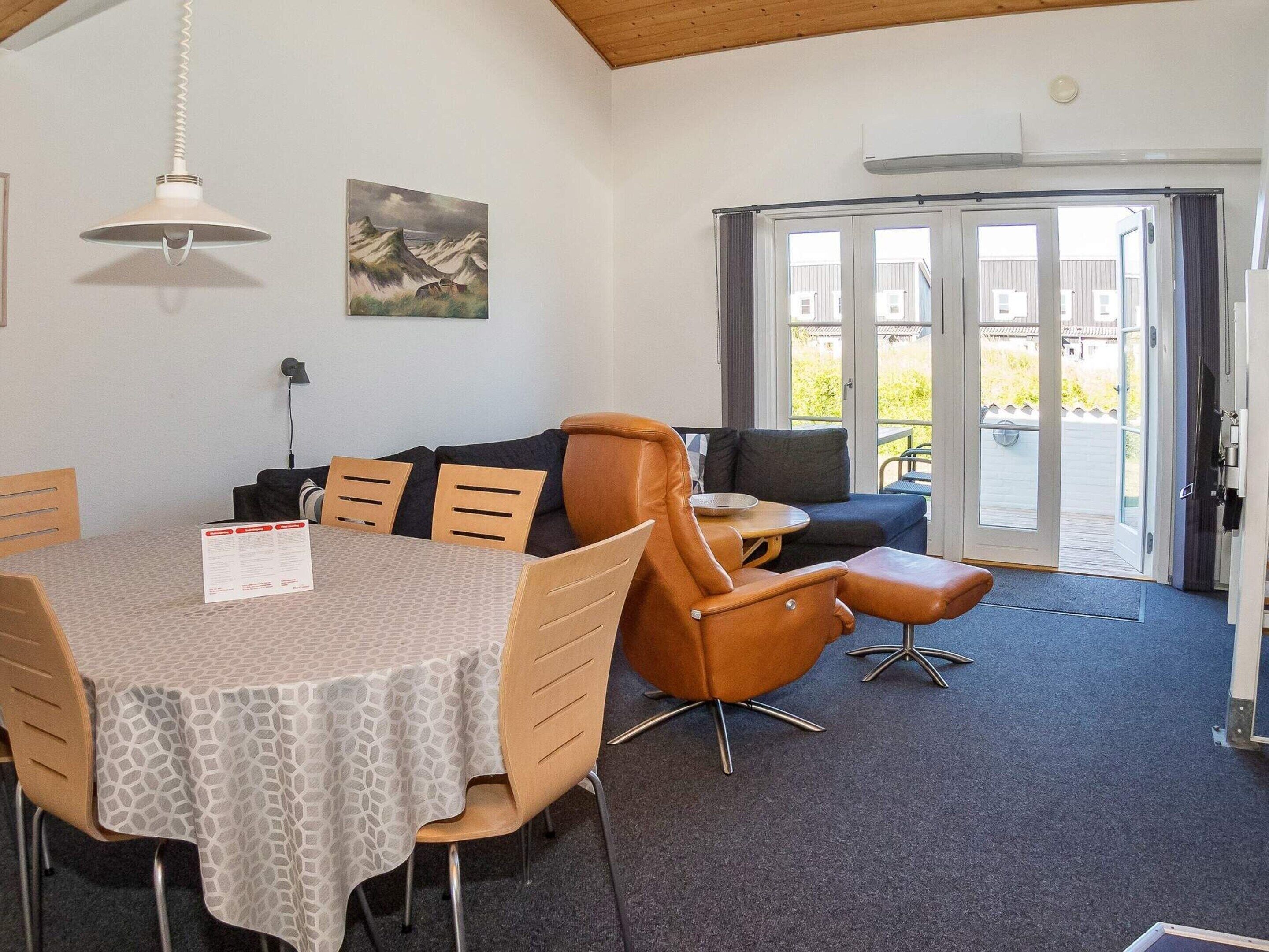 House | Dining