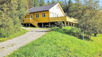House | Exterior