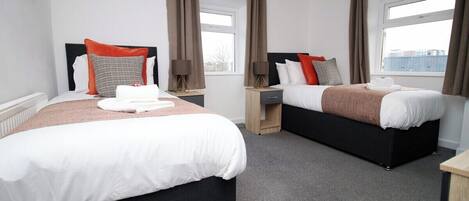 4 chambres, accès Internet, draps fournis
