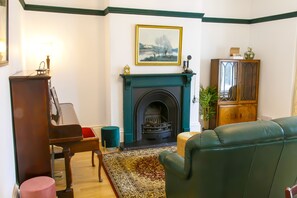 ロビー応接スペース