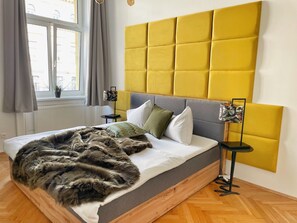 Deluxe-Apartment | 4 Schlafzimmer, Bügeleisen/Bügelbrett, kostenloses WLAN