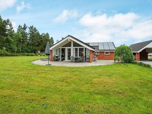 House | Exterior - 8 Person Holiday Home in Oksbol (Oksbol)