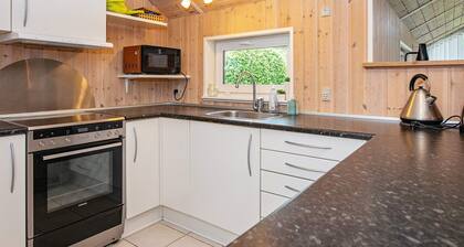 8 Person Holiday Home in Oksbol