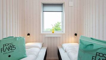 House | 4 bedrooms, individually furnished