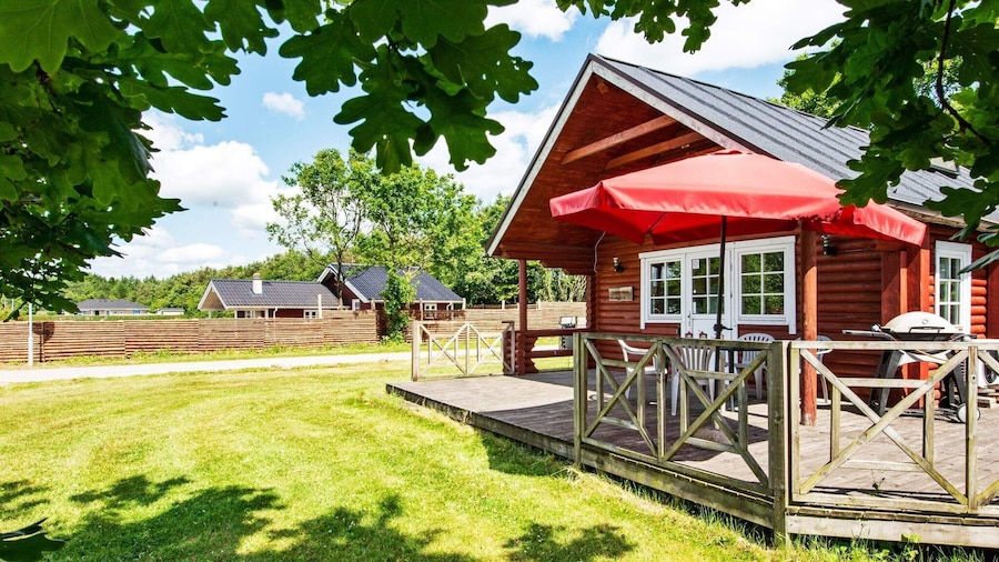 5 Person Holiday Home in Hovborg