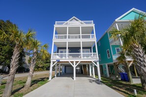 Exterior -  6 BR Beach House With Private Pool and Hot Tub! Beach Bear (Surfside Beach)