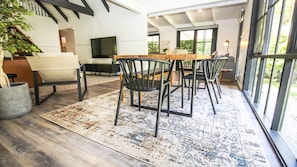 Dining - LUMLEY ABODE : Bright (Bright)