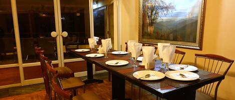 Petit déjeuner anglais (200 INR par personne)