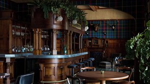 Bar (på overnattingsstedet)