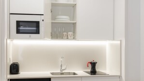 Desk, soundproofing, iron/ironing board (on request), free WiFi - Elegant Rooms Lasarte (Lasarte-Oria)