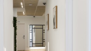 Desk, soundproofing, iron/ironing board (on request), free WiFi - Elegant Rooms Lasarte (Lasarte-Oria)