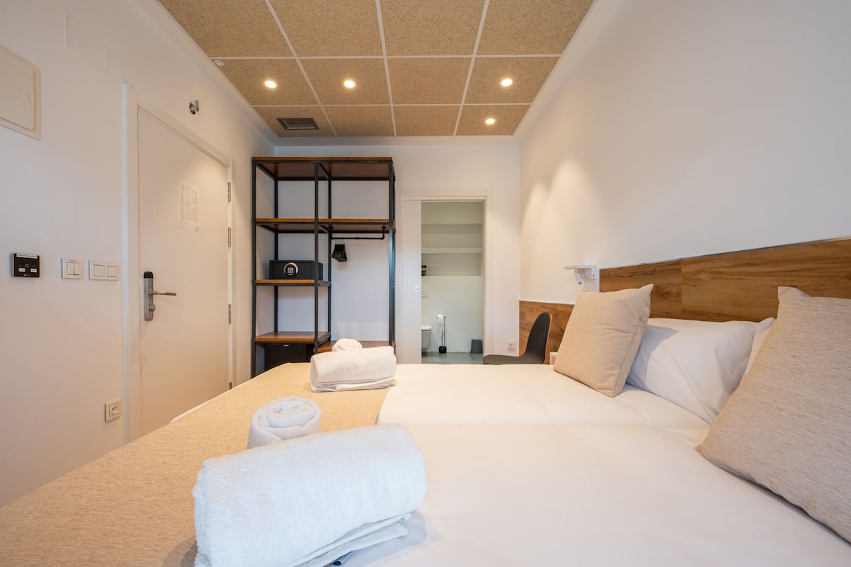 1 bedroom, desk, soundproofing, iron/ironing board
