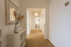 Interior - Rosselli by Mmega (Florence)