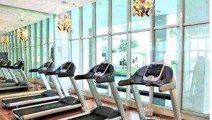 Fitness facility - 3BR Stay at Regalia Suite KL, Nr Sunway Putra 中文房东 (Kuala Lumpur)