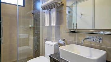 Hair dryer, towels, soap, shampoo