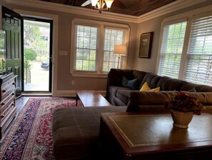 تلفزيون ذكي