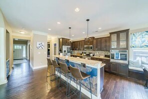 Fridge, microwave, oven, stovetop - South End Home: Pool + Spa+ Firepit+ Arcade (Charlotte)