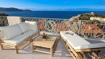 Honeymoon Double Room, Sea View | Terrace/patio