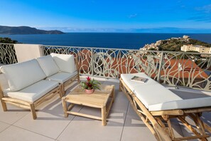 Sea View Suite | Terrace/patio - Hôtel Maria Die (Calvi)