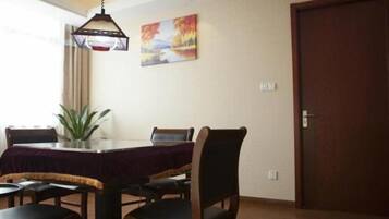 تناول الطعام