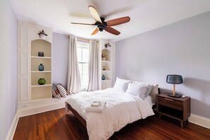 3 chambres, bureau, fer et planche à repasser, Wi-Fi gratuit