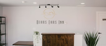 Bears Ears Inn