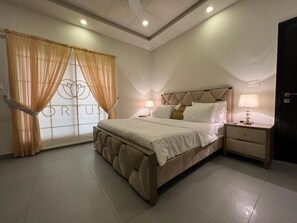 Deluxe Apartment | Iron/ironing board, free WiFi - Ortus Islamabad (Islamabad)