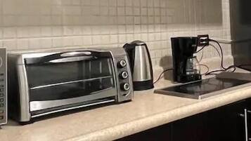 Condo clásico | Cocina privada | Utensilios de cocina