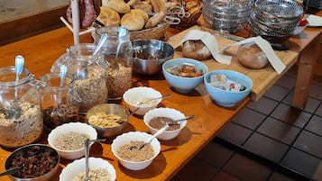 Daily buffet breakfast (EUR 15 per person)