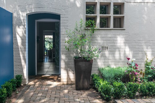 Emmarentia Guest house