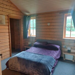 3 Schlafzimmer, Bügeleisen/Bügelbrett, Reisekinderbett, kostenloses WLAN