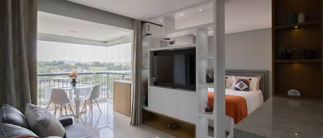 1 bedroom, desk, iron/ironing board, free WiFi