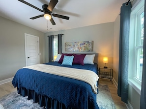 2 chambres, fer et planche à repasser, Wi-Fi gratuit, draps fournis