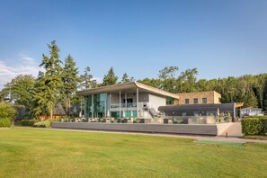 Front of property - Kilnwick Percy Resort & Golf Club (York)