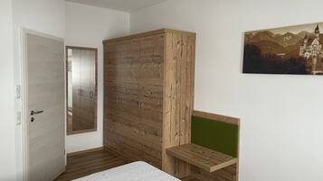 2 Schlafzimmer, Bettwäsche