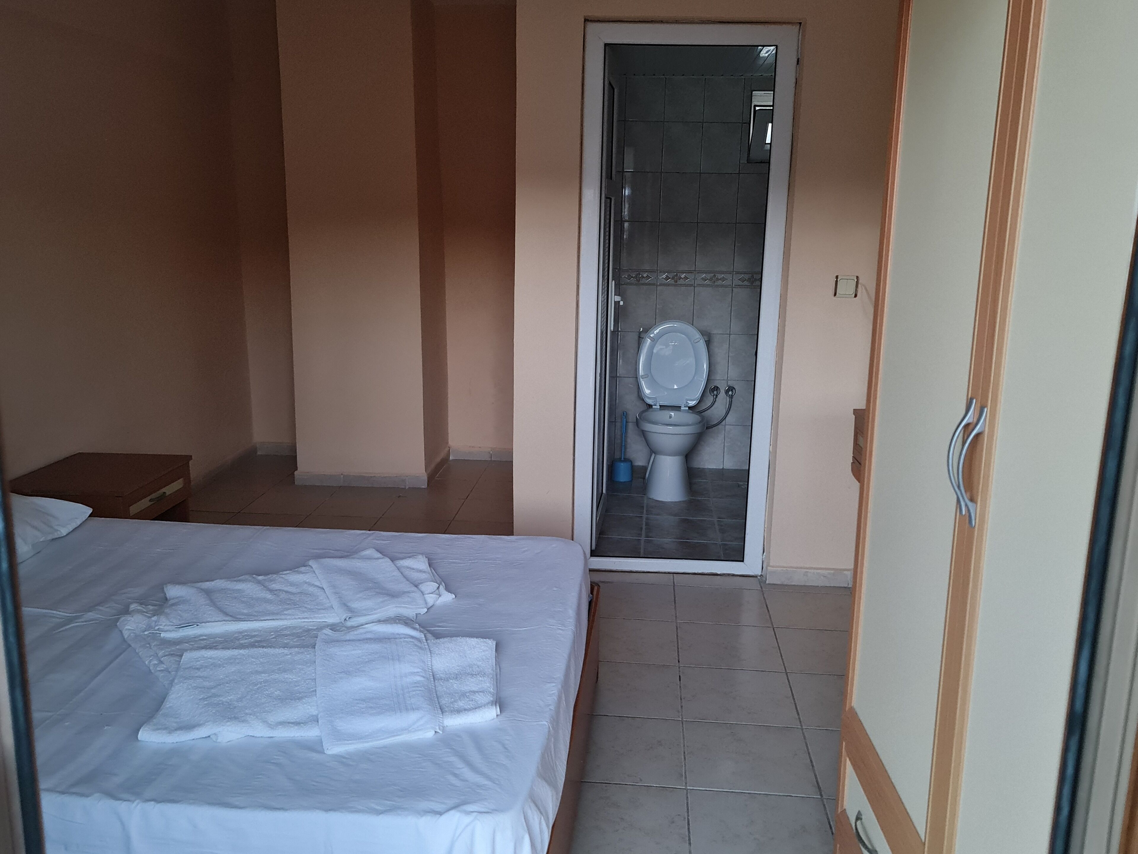 Standard Room | Soundproofing, free WiFi, bed sheets