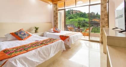 Longji Terrace Farmer's Home (Longji Cableway)