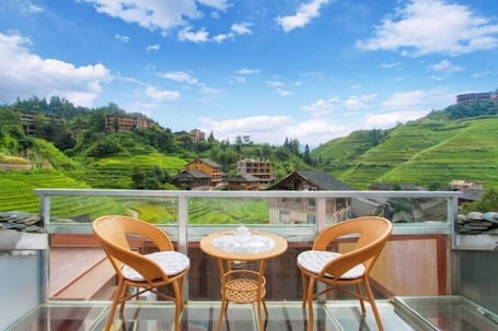 Room. Longji Terrace Farmer's Home (Longji Cableway)